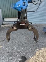 MINI DIGGER ROTATING LOG GRAB